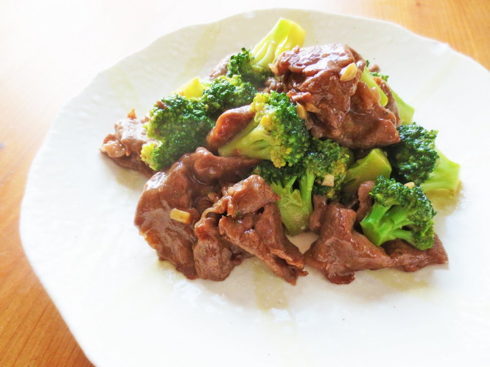 3月5日は「常陸牛の日」!常陸牛とブロッコリーのオイスターソース炒め