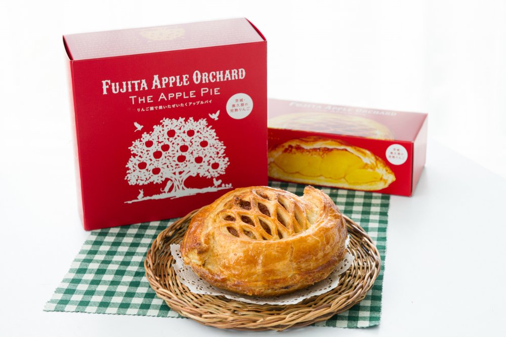 藤田観光りんご園のアップルパイ