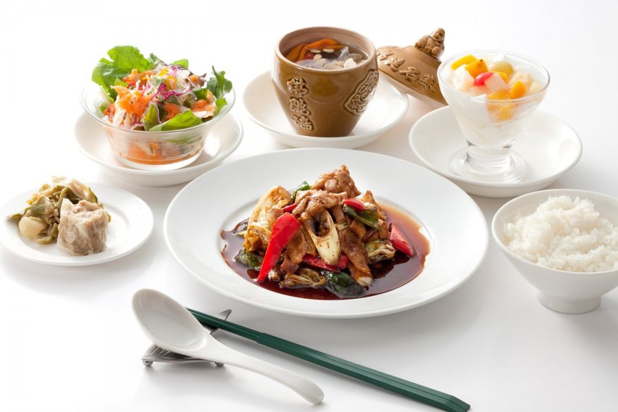 薬膳中華茶坊　三笠